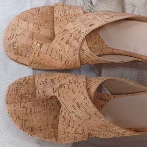 Donald Pliner Cork Sandals NIB Size 7.5